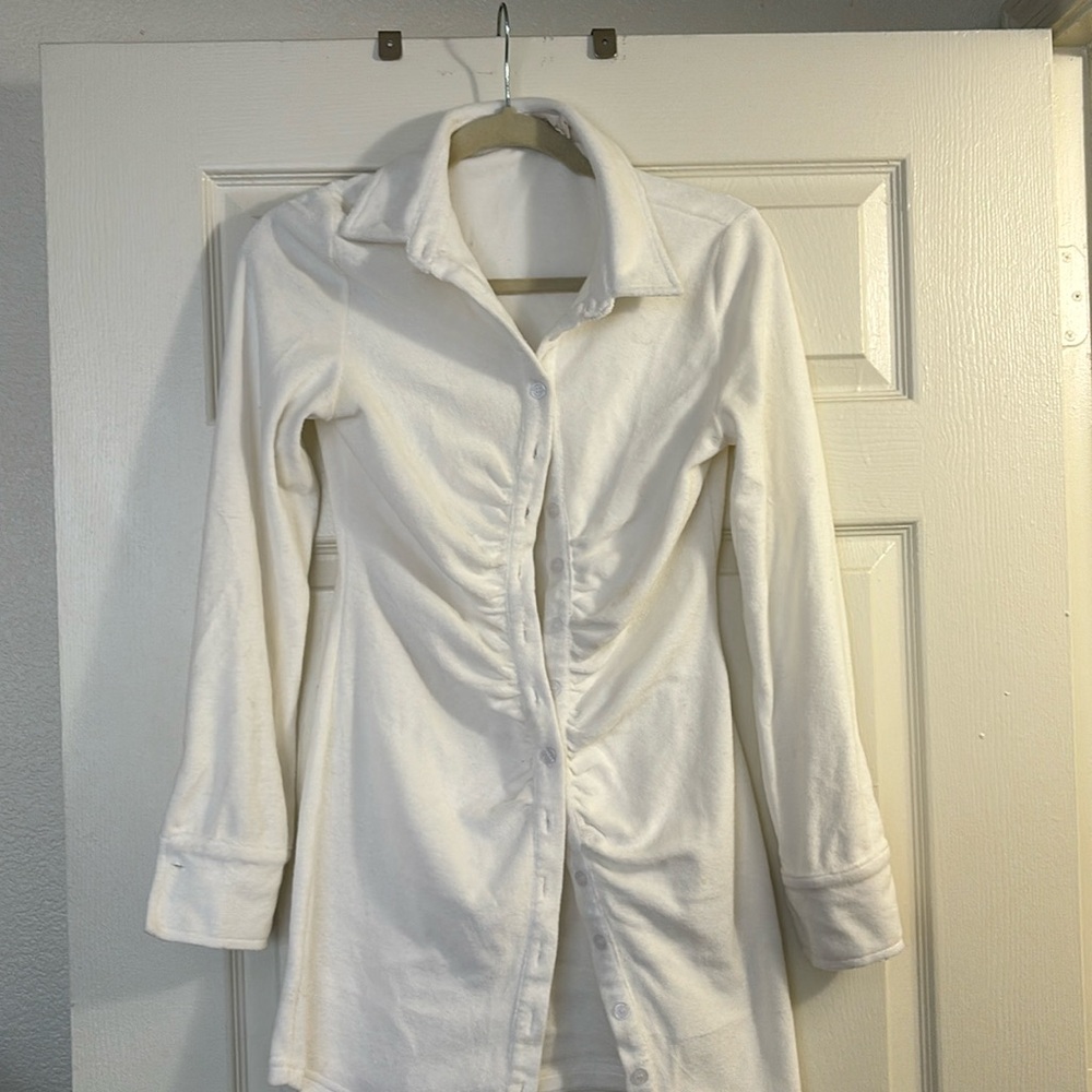 White terry cloth, collared, long sleeve mini dress